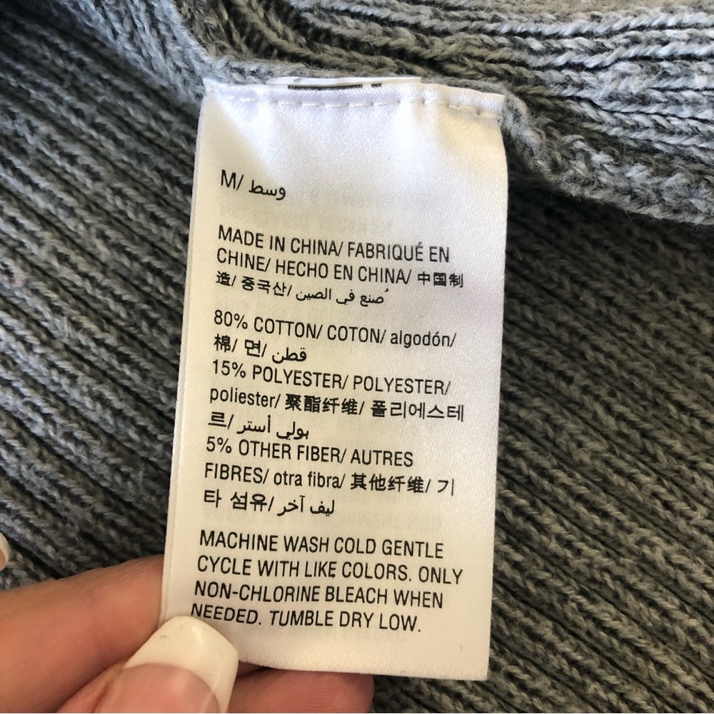 Style & Co Sweater - Picture 9 of 9